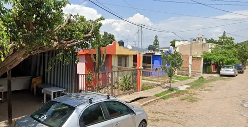 Casa En Venta, Frac. Los Naranjos, Autlan De Navarro, Jalisco. 2 Recamaras, 2 Baños, 1 Estacionamientos. ¡¡¡ Remate Bancario !!! -jmjc9