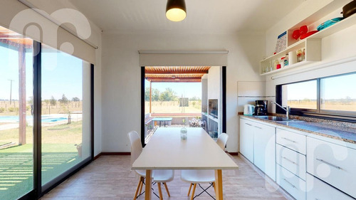Imagen 6 de 30 de Venta Casa Barrio El Mirador