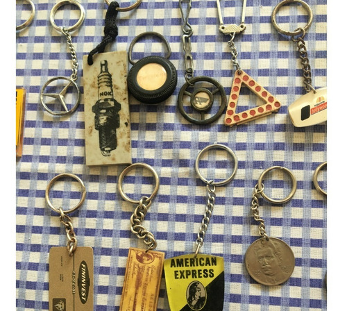 Coleção: 50 (cinquenta) Chaveiros Antigos (décadas 1960/80)