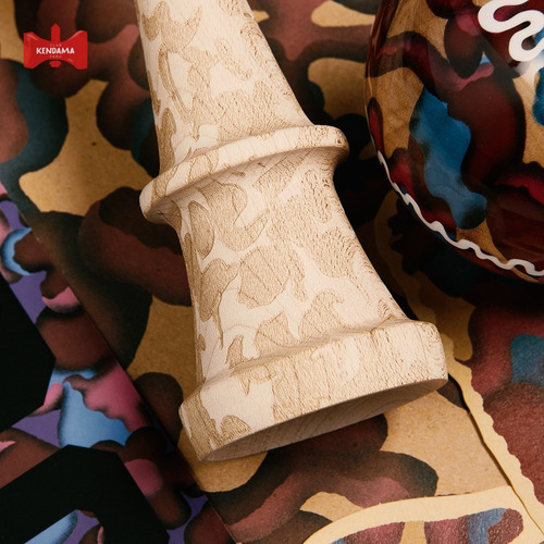 Kendama Krom Plasticity Naked Halo