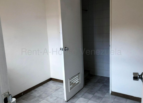 Imagen 7 de 12 de Apartamento En Venta En Los Dos Caminos Mls #22-1010 -- Mary Aponte -- 04241233689