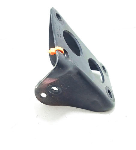 Base Puente Trasero Derecho Vw Jetta A4 1999-2015 (Usado)