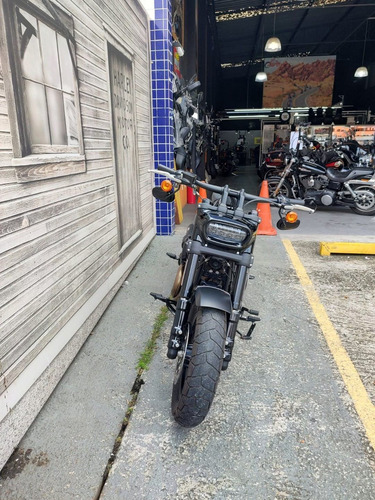 Imagem 8 de 13 de Harley Davidson Softail Fat Bob 107