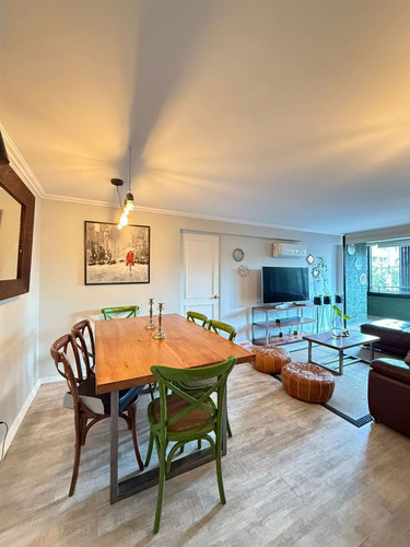 Departamento Remodelado En Venta De 3 Dorm. En Providencia