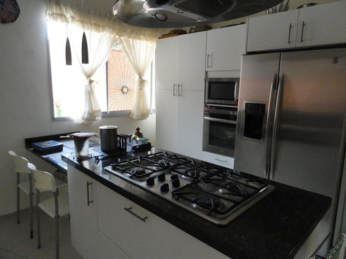 Imagen 7 de 15 de Casa En Venta Colinas De Bello Monte Mls #21-11124