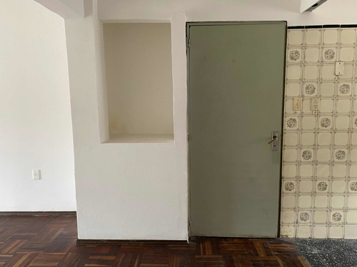 Imagen 12 de 14 de Apartamento Tipo Casa La Comercial 2 Dormitorios Azotea