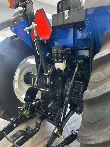 Tractor New Holland Ts6.110 Fwd 8x8 Ms Rops Nuevo