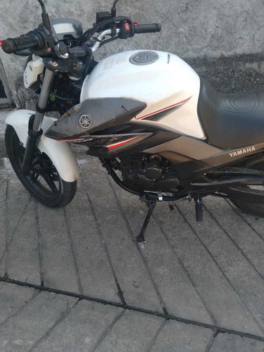 Imagem 3 de 7 de Yamanha Fazer 250