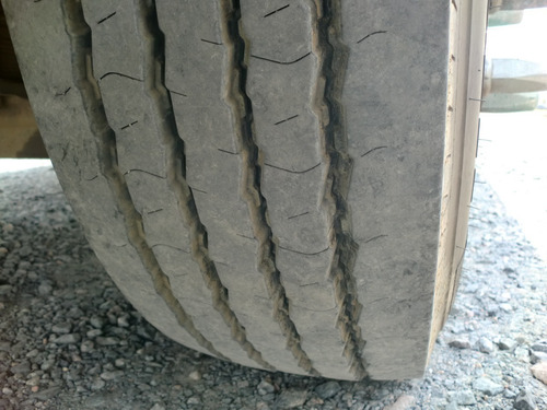 Imagem 14 de 15 de Ford Cargo 2429 6x2 Ano 2013 Carroceria