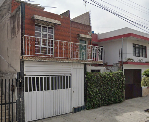 Casa En Venta En Constitución De 1917, Iztapalapa, St08