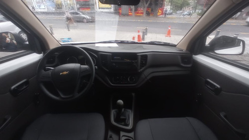 Imagen 10 de 10 de Chevrolet Tornado Van 2022