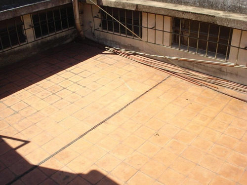 Iriarte Deposito Con Oficinas 480m2 Losa Barracas.