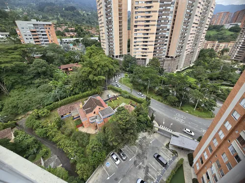 Apartamento En Venta En Austral Envigado. Cod V13423