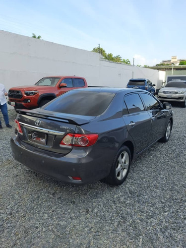 Imagen 7 de 12 de Toyota Corolla Gli