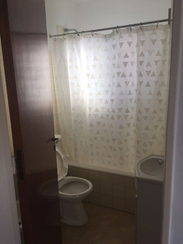 Imagen 7 de 8 de Departamento En Venta En Wilde Centro