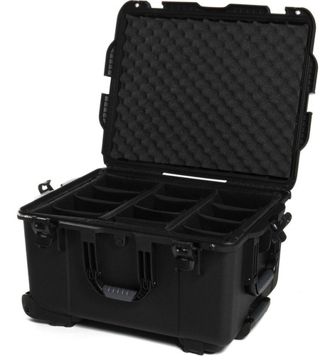 Nanuk 960 Protective Rolling Case With Dividers (black)