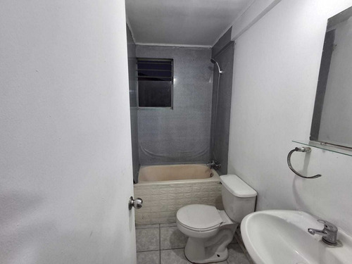 Muy Linda Casa Con Muy Buena Conectividad (107306)