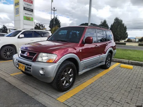 Mitsubishi Montero 3.8 V77 Wagon