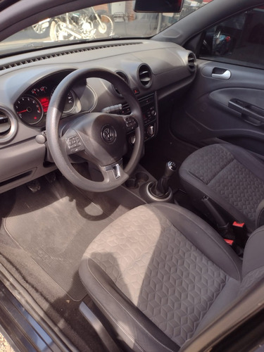 Imagem 12 de 15 de Volkswagem Gol 1.0 Track 2014 Completo Com Rodas