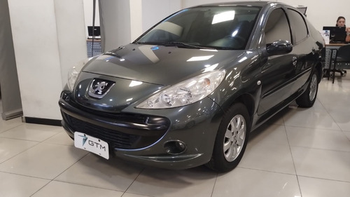 Peugeot 207 1.4 Sedan Xs