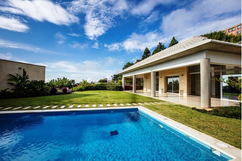 ¡materializa Tus Sueños! Impresionante Casa A Estrenar En Venta La Lagunita Country Club