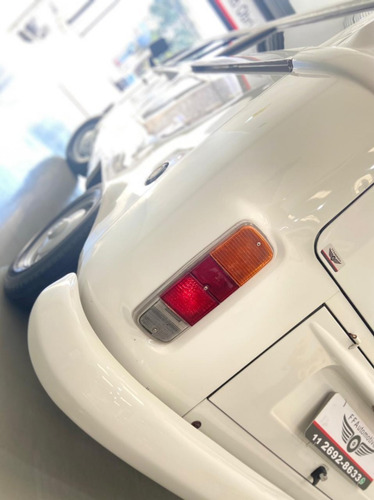 Volkswagen Kombi Muito Nova