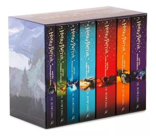 Harry Potter Ravenclaw House Editions Paperback Box Set, De Rowling, J. K..  Editorial Bloomsbury Publishing, Tapa Dura En Inglés, 2022