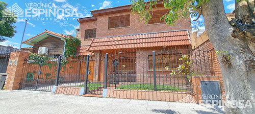 Casa Venta Moron Sur 5 Ambientes En Venta