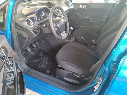 Imagen 9 de 12 de Ford Fiesta Kinetic Design 2014 1.6 Se 120cv 44520482