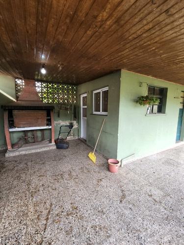 Imagen 8 de 13 de Casa 3 Ambientes Con Cochera Pasante Sobre Lote