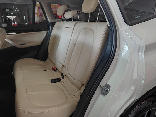 Imagem 4 de 11 de Bmw X1 S-drive 2018