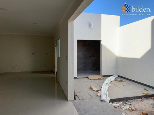 Casa Sola En Venta Frac. Los Nogales Residencial