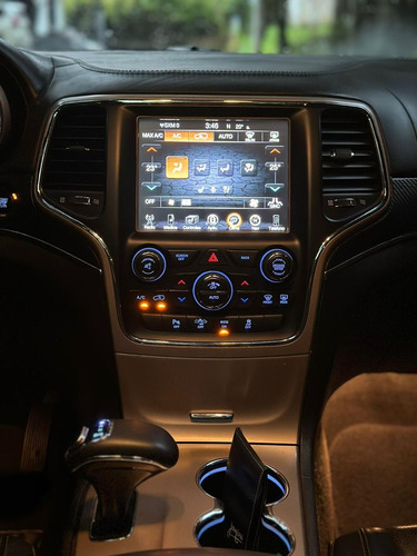 Jeep Grand Cherokee 5.7 Summit