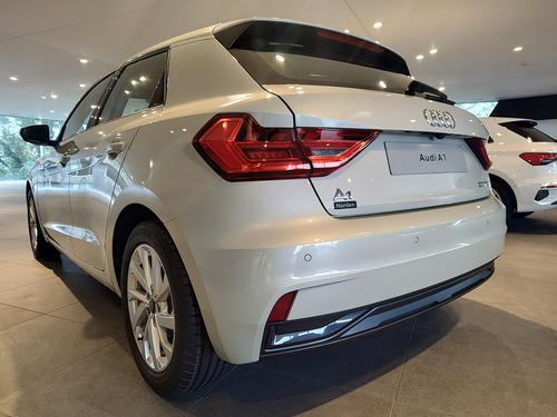Audi A1 1.4 Tfsi Stronic 125cv