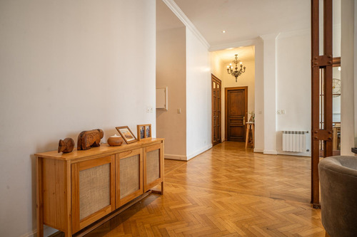 Departamento En Venta En Recoleta - 6 Ambientes
