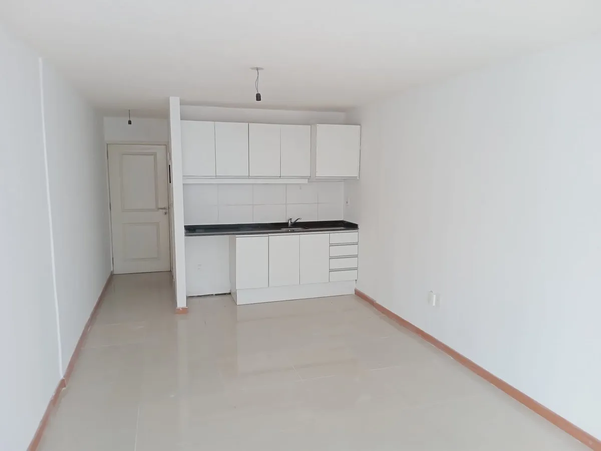 Aapartamento Monoambiente En Alquiler Cordón - Century 107 · Foto 3