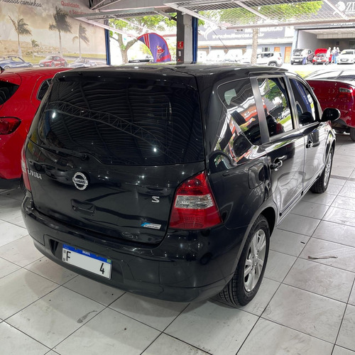 Nissan Livina 1.8 S Flex Aut. 5p