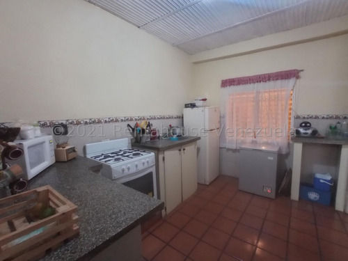 Imagen 7 de 15 de Casa En Venta El Macaro Turmero 22-11901 Ag
