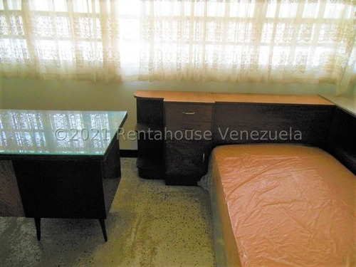 Imagen 14 de 20 de Casa En Venta En San Bernardino # 22-12150