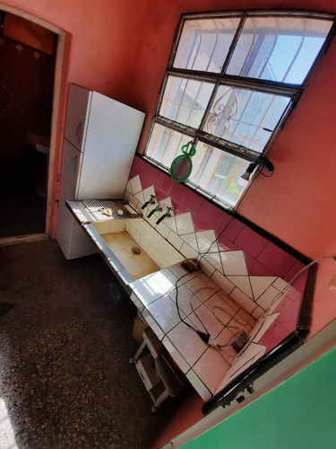 Imagen 7 de 23 de Importante 2 Casas Con Lote Propio Y Amplio Parque