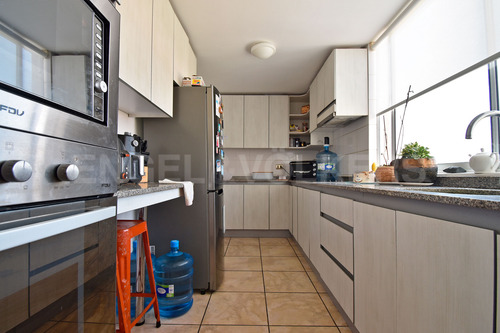 Venta Departamento En Avda. Costanera