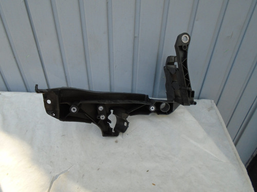 Guia Soporte Faro Izquierdo Audi A4 2010 8k0805607c