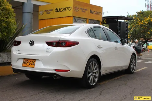 Mazda 3 2.0 Grand Touring At Hibrido Ligero - Mhev