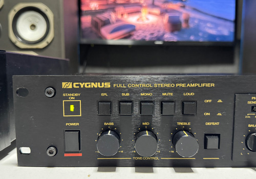 Pre Amplificador Cygnus Cp-1800x Black/conservação Raríssima (Usado)