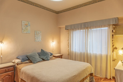 Casa 4 Ambientes Con Enorme Jardín En San Martín