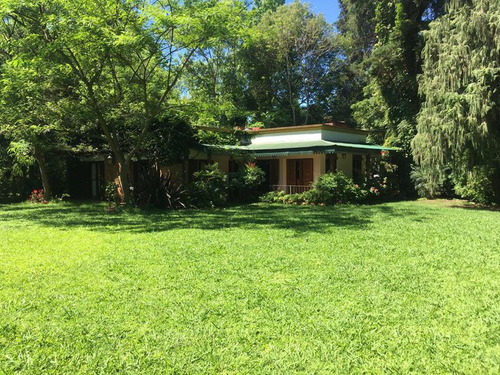 Casa - Barrio Parque Leloir