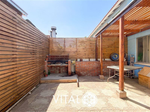 Casa En Venta De 3 Dormitorios Y 1 Baño En Puente Alto