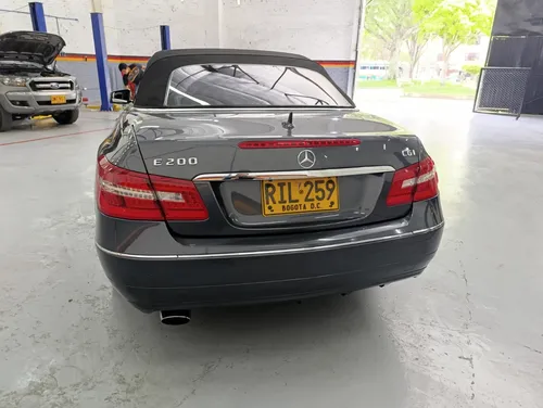 Mercedes-Benz E 200 CABRIOLET 1.8 Cgi Blueefficiency 156 hp