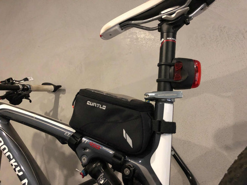 Bicicleta Rock Mountain