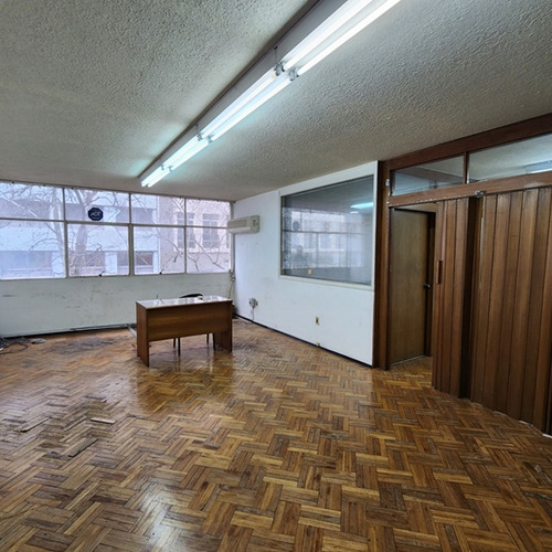 Alquiler Oficina O Consultorio En Centro De Montevideo 60mts2.
